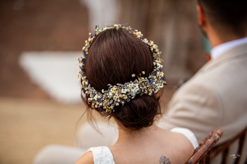 Corona de flores preservadas novia