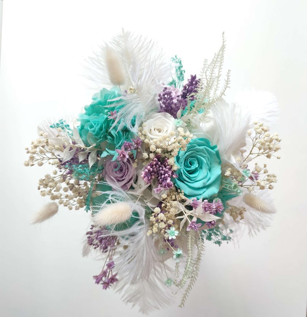 Ramo de novia con plumas